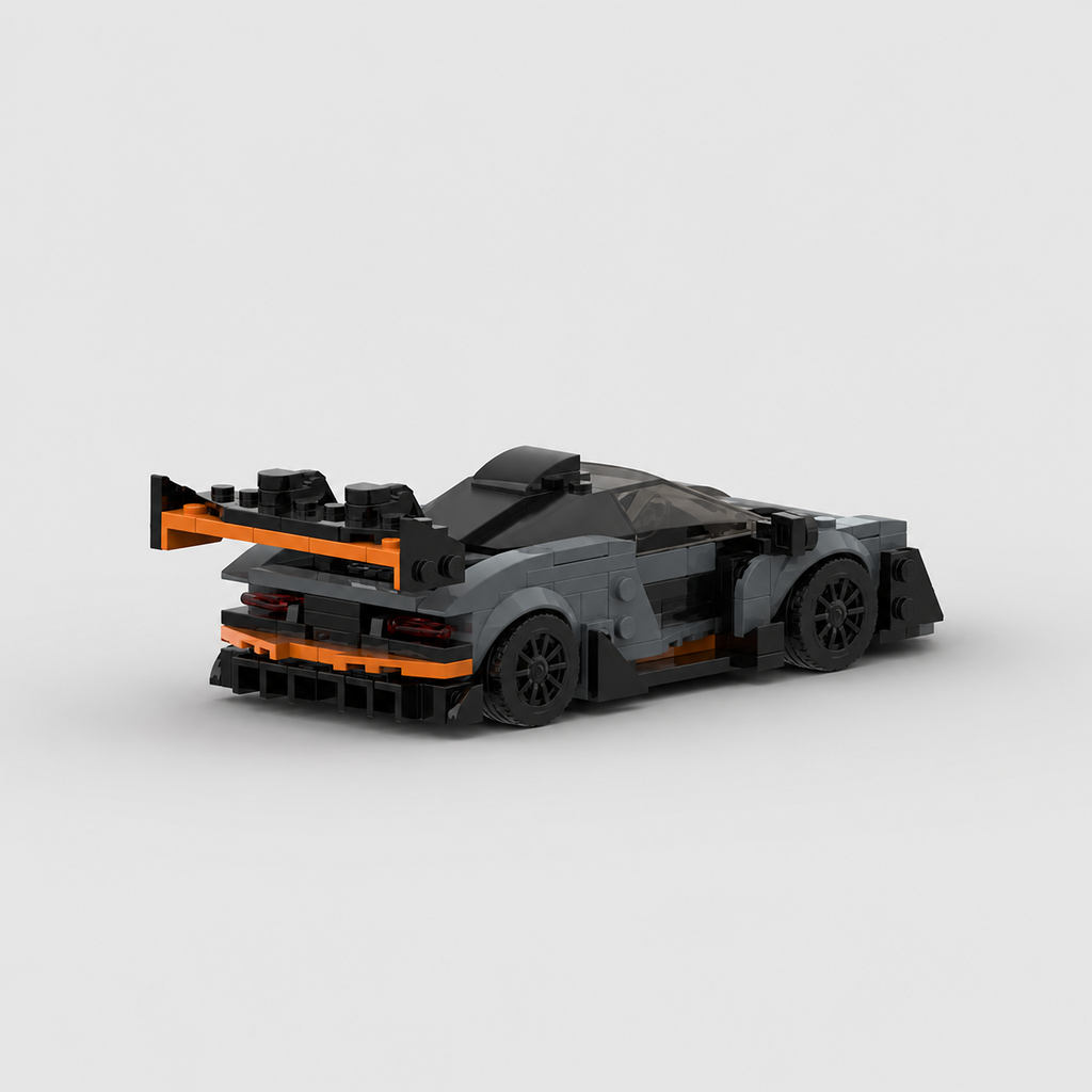 McLaren Senna
