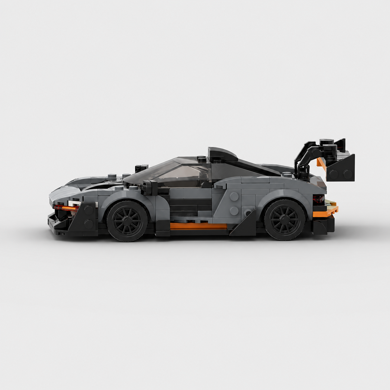 McLaren Senna